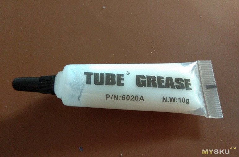 Tube grease