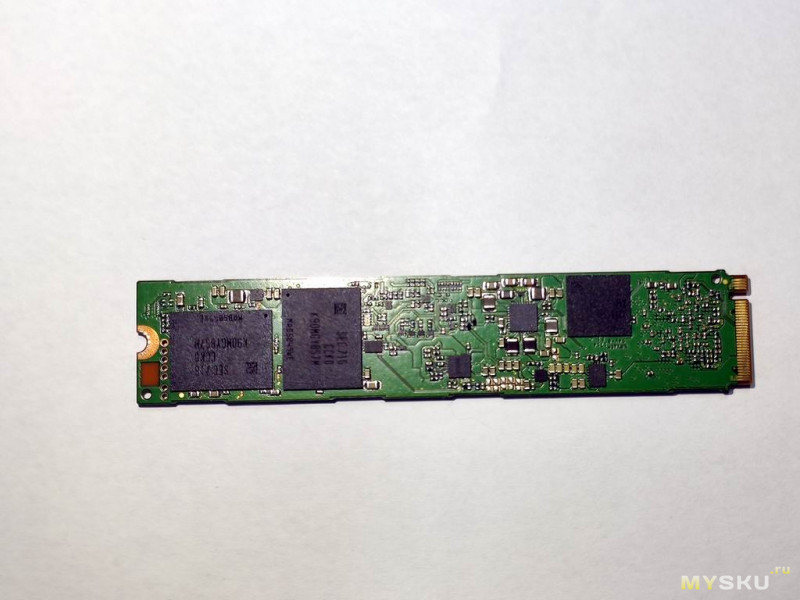 Старый конь борозды не испортит... Обзор устаревших моделей SSD из китая. Часть 1. Samsung PM963 960GB NVMe 22110.
