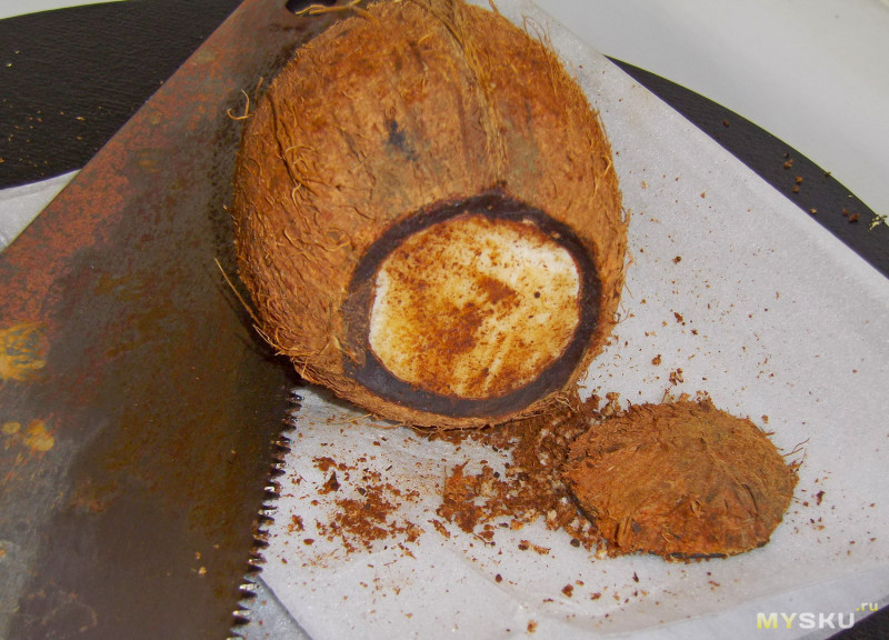 Ваза/элемент декора из кокоса