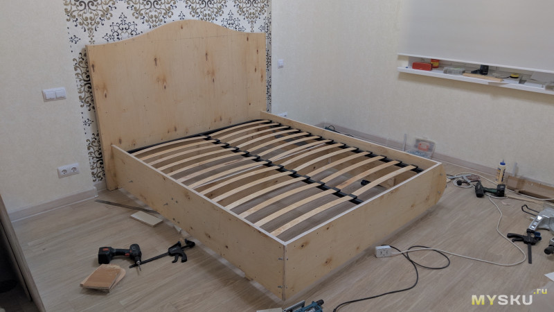 DIY двуспальная кровать с каретной стяжкой. Часть I.
