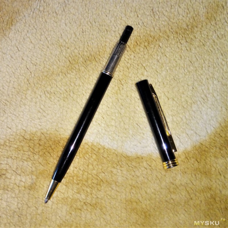 Ручка шариковая, с серебристым зажимом, синяя. Антиобзор.