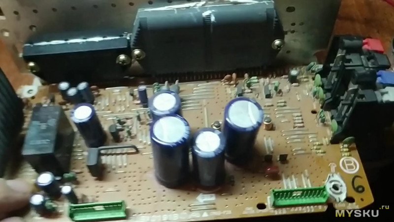 Ремонт музыкального центра Panasonic SA-AK28. Включается и сразу тухнет. ошибка F61. не сложный ремонт