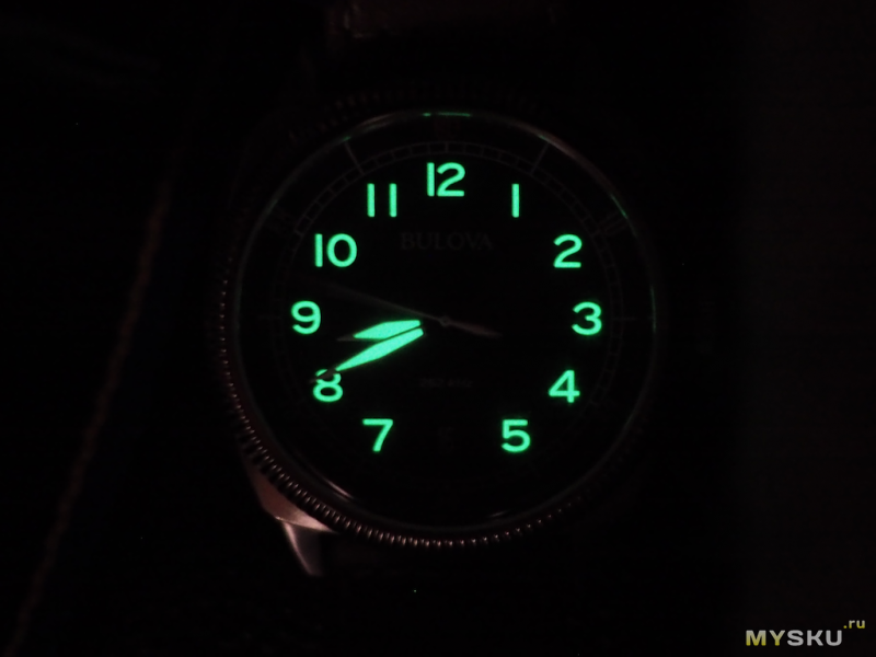 Наручные часы Bulova 96B230