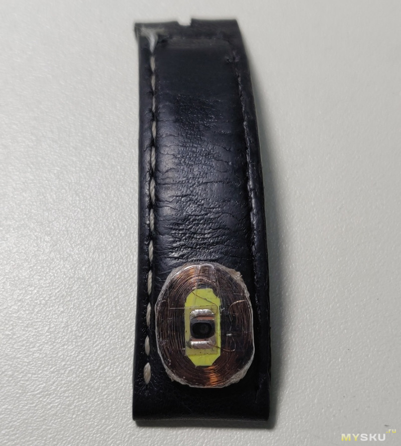Антенна RFID своими руками или Ключи в ремешке часов.