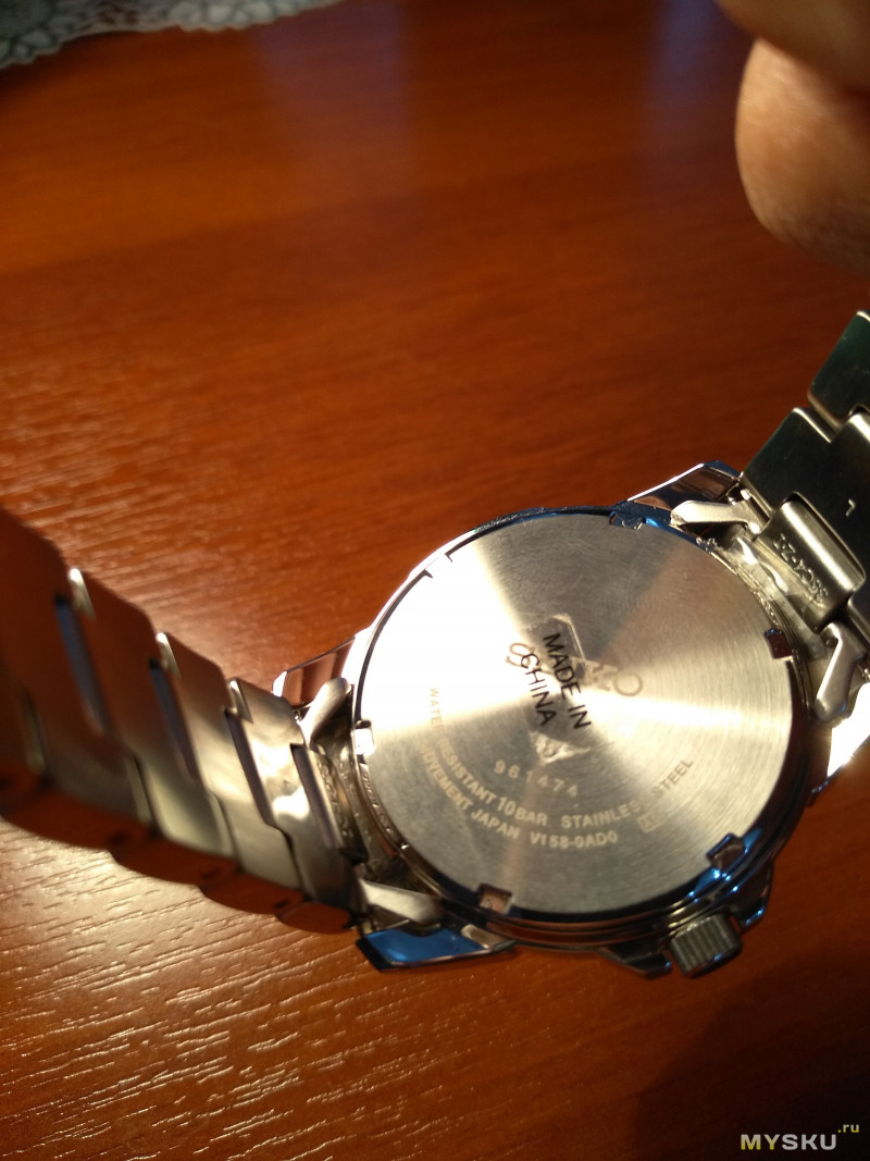 Seiko SNE095 каварцевые часы на солнечной батарее в миллитари стиле.