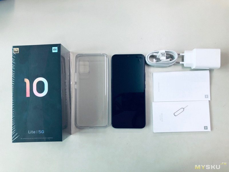 Xiaomi Mi 10 Lite 5G 128ГБ за 309$ и 64ГБ за 299$