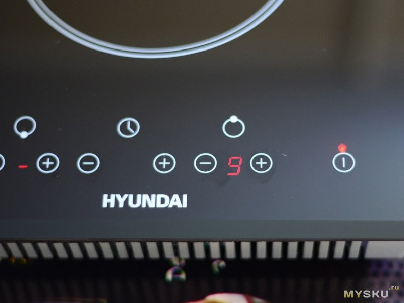 Индукционная варочная панель HYUNDAI HHI 3750 BG